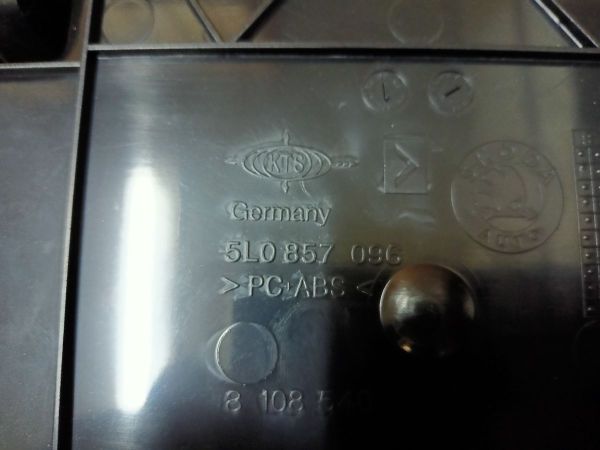 SCHRÁNKA ODKLÁDACÍ