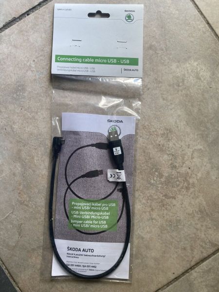 Propojovací kabel USB – Micro USB
