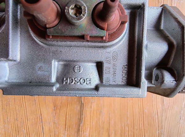 JEDNOTKA VSTŘIKOVACÍ