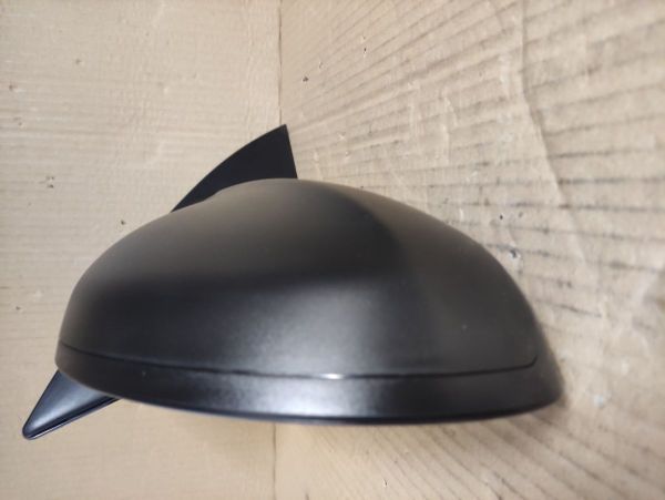 KRYT VNĚJŠÍHO ZRCÁTKA PRAVÝ