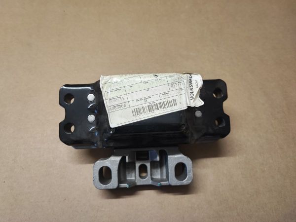 ULOŽENÍ PŘEVODOVKY