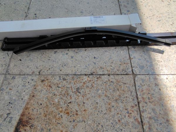 AERO-LIŠTA STÍRACÍ EXP.11/2011