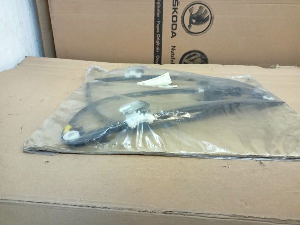 SPOUŠTĚČ SKLA BEZ MOTORU