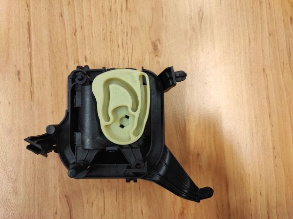 SERVOMOTOR