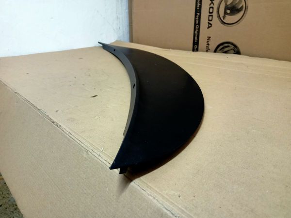 LIŠTA POŠKOZENO VIZ FOTO