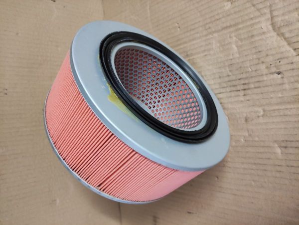 VZDUCHOVÝ FILTR
