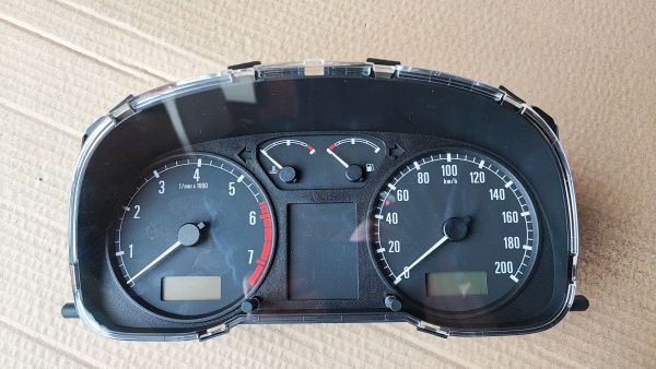 SDRUŽENÝ PŘÍSTROJ