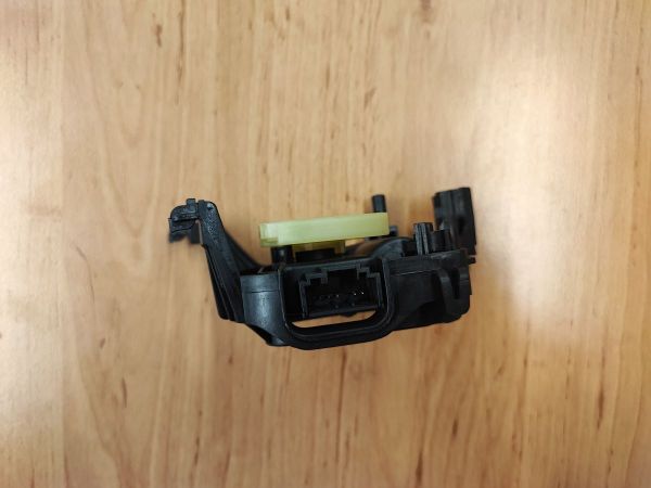 SERVOMOTOR