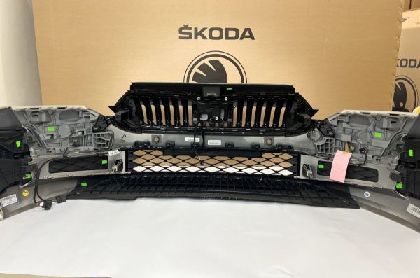 Přední nárazník pro Škoda Octavia IV facelift (model od roku 2024) kompletní (zánovní) ZDCI24012