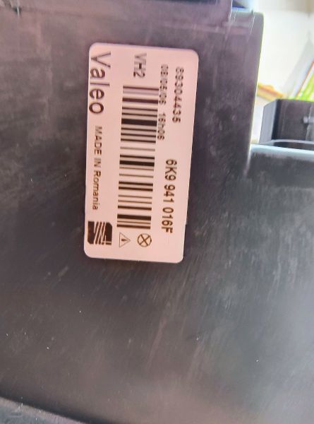 SVĚTLOMET HALOGENOVÝ