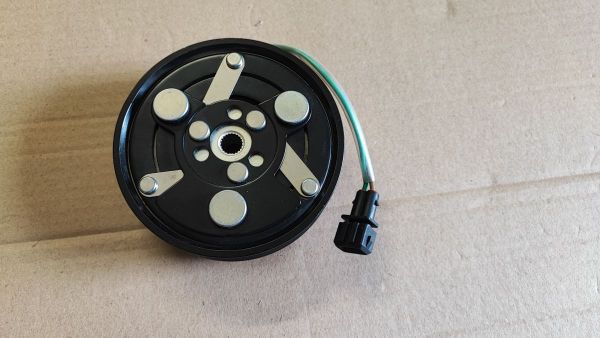 ELEKTROMAGNETICKÁ SPOJKA