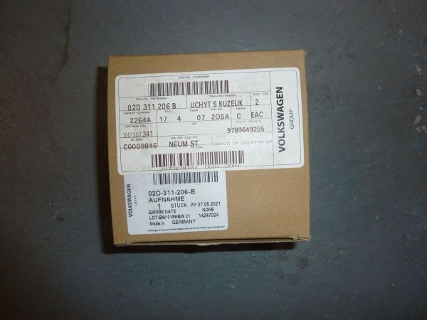 UCHYCENI S KUZELIKOVYM LOZISKEM