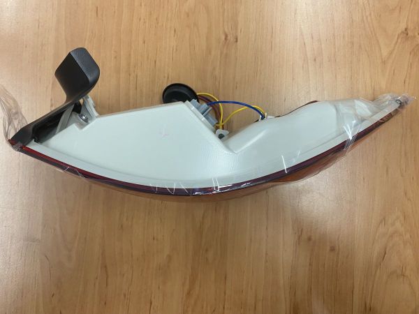 SVÍTILNA SUPERB II FACE - zadní vnější pravá