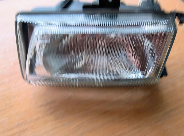 SVĚTLOMET HALOGENOVÝ