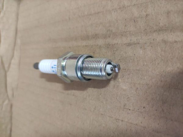 SVÍČKA ZAPALOVACÍ