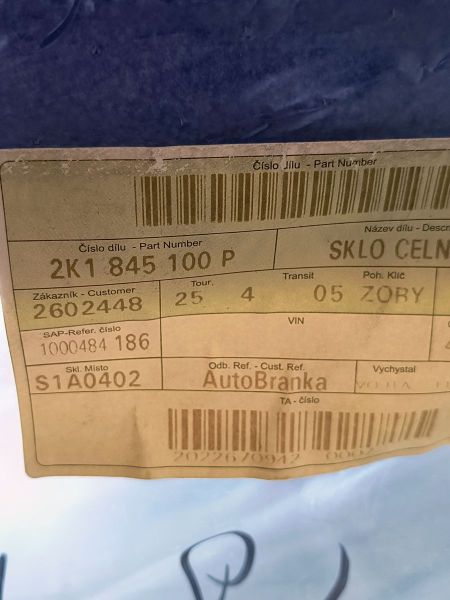 ČELNÍ SKLO