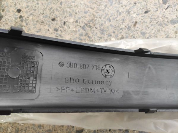 LIŠTA OZDOBNÁ ŠKRÁBNUTÉ