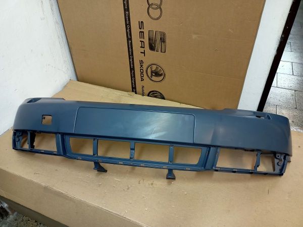 NÁRAZNÍK UPATLANÝ ŠPINAVÝ