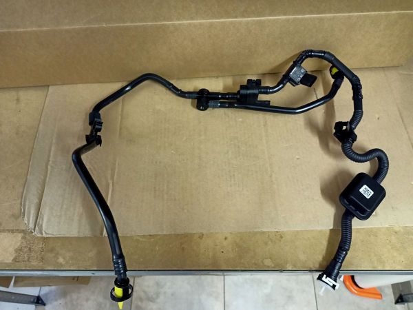 SPOJOVACÍ TRUBKA S AKF VENTILEM