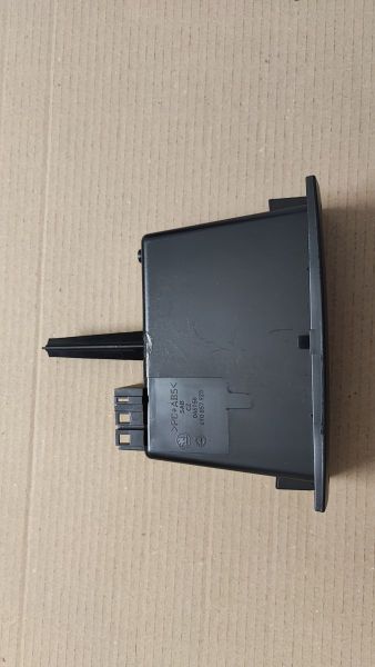 ODKLÁDACÍ PŘIHRÁDKA