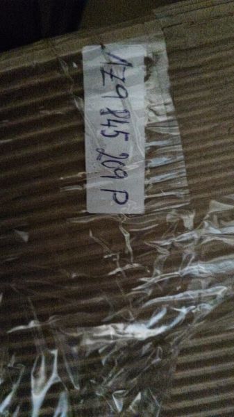 SKLO BOČNÍ S TĚSNĚNÍM