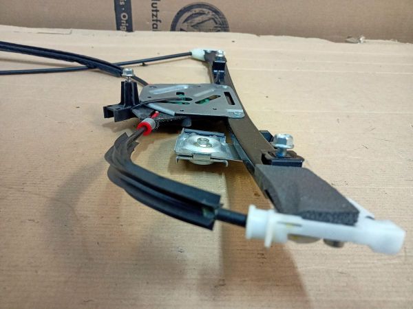 SPOUŠTĚČ SKLA BEZ MOTORU