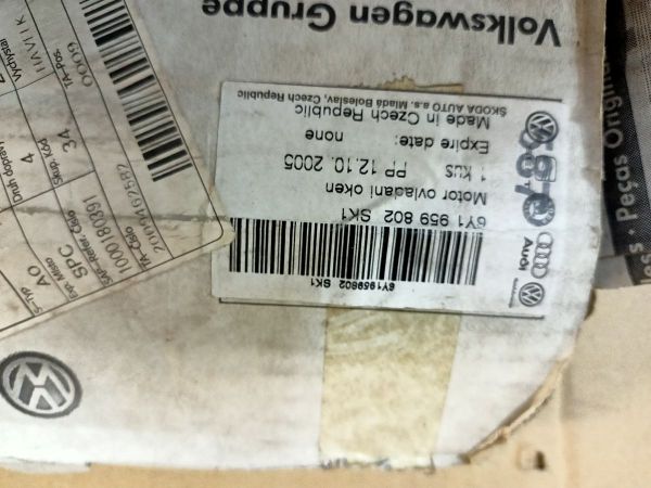 MOTOR PRO SPOUŠTĚC SKLA