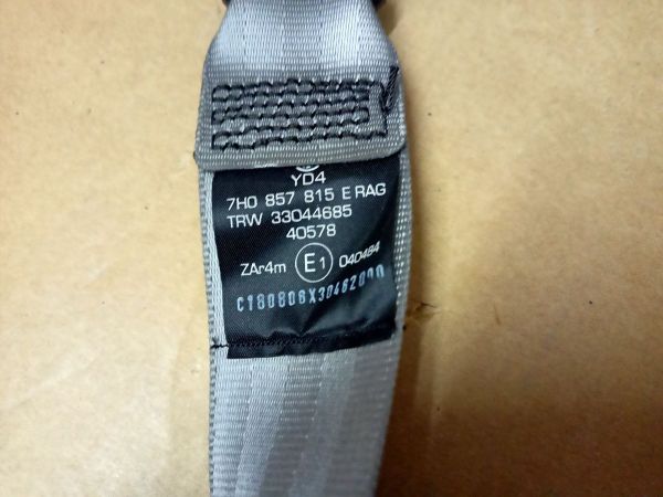 BEZPEČNOSTNÍ PÁS ŠKRÁBANCE