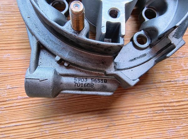 JEDNOTKA VSTŘIKOVACÍ